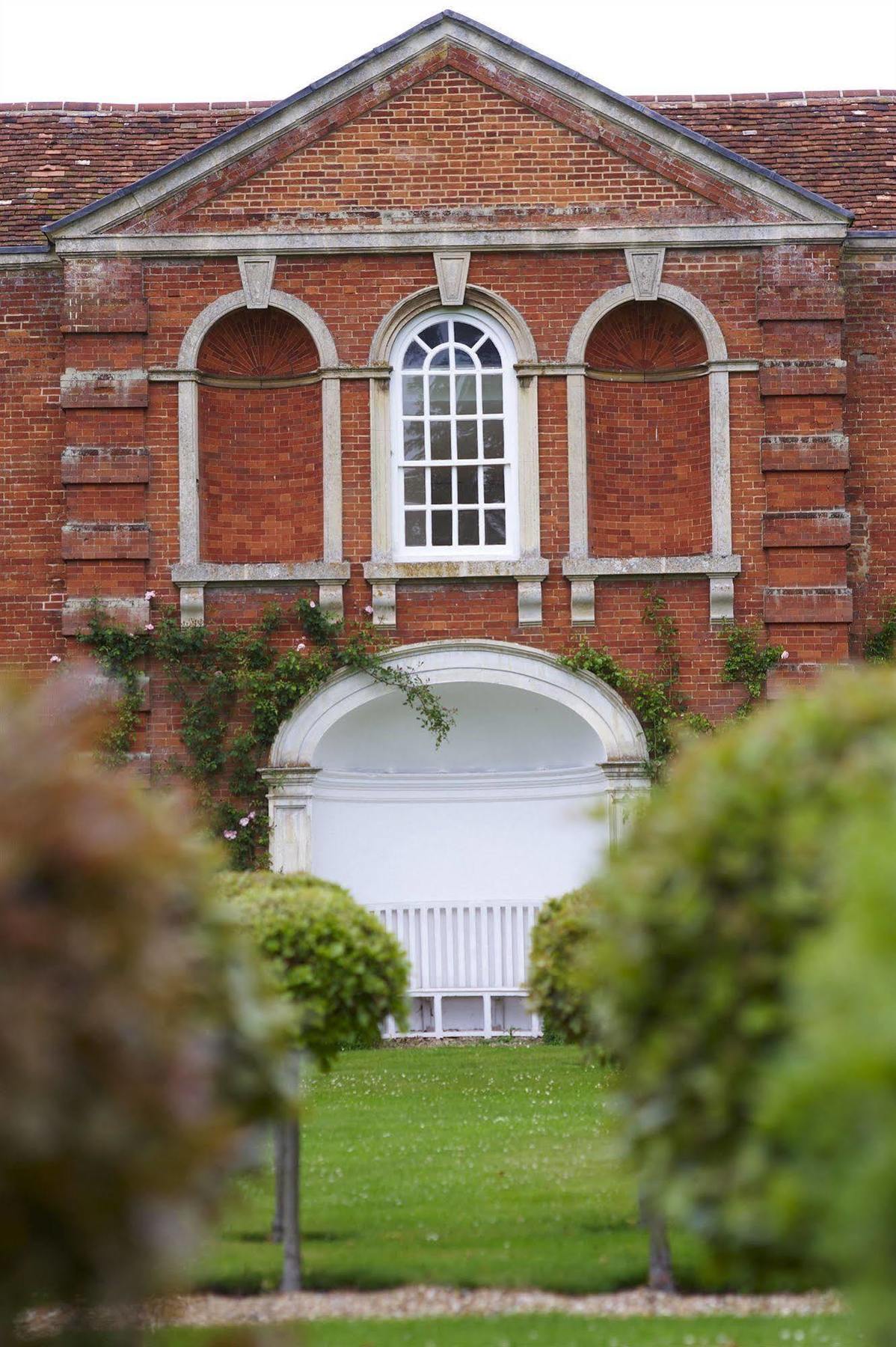 Chicheley Hall Exterior photo